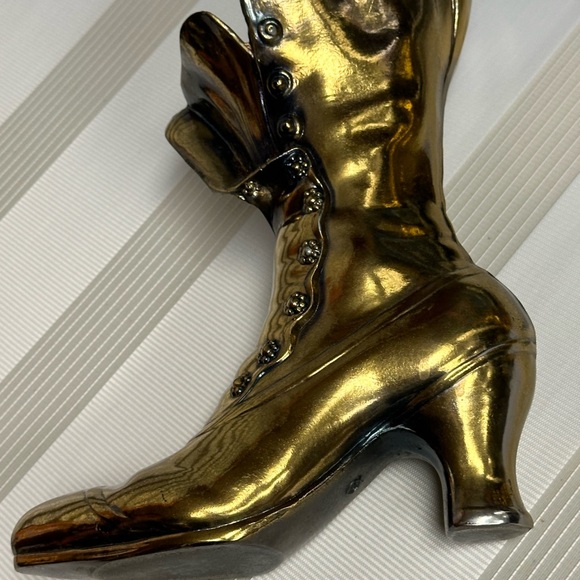 Vintage Gilded Solid Brass Victorian Boot Vase - Picture 10 of 14